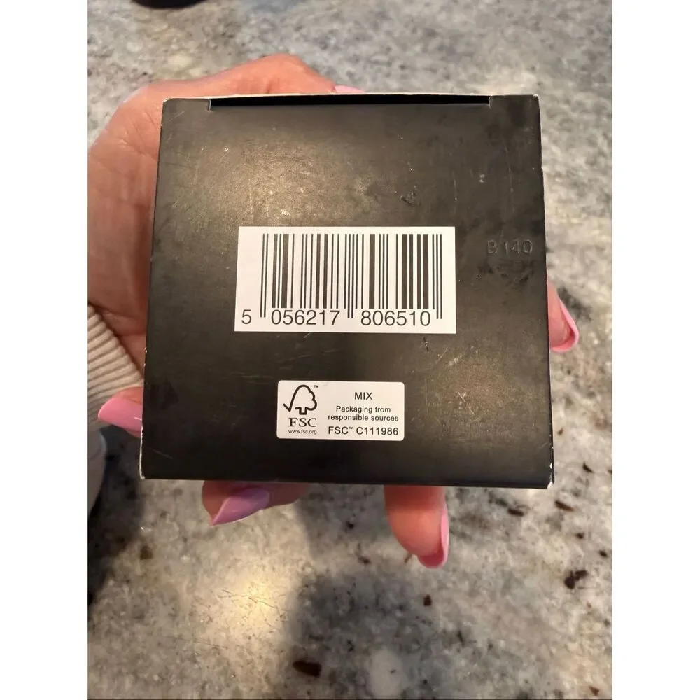 Rodial Glass Powder - Picture 3 of 8